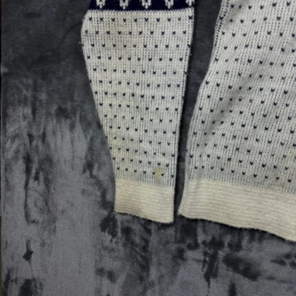 Unbranded Nordic Fair Isle Sweater Mens Medium White Navy Blue Snowflake Knit